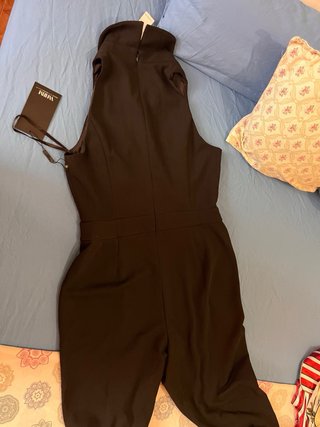 Mono elegante negro