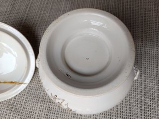 Sopera Antigua Pickman Pájaros y Flores