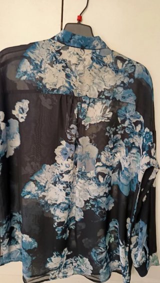 Blusa mujer manga larga floral