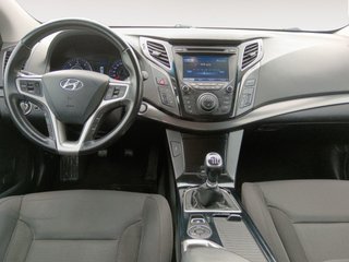 Hyundai i40 CW 1.7 CRDI BlueDrive Tecno 100 kW (136 CV)