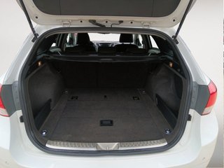 Hyundai i40 CW 1.7 CRDI BlueDrive Tecno 100 kW (136 CV)