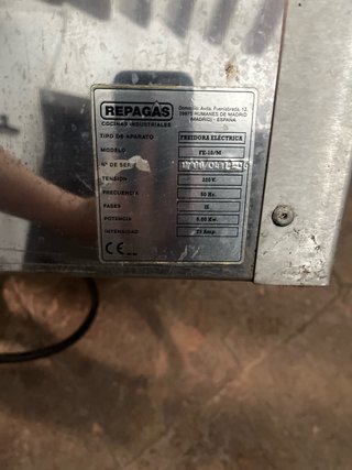 Freidora industrial trifásica