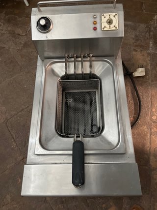 Freidora industrial trifásica