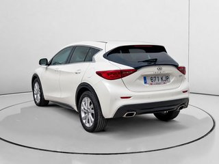Infiniti Q30 1.5 D Premium 80 kW (109 CV)