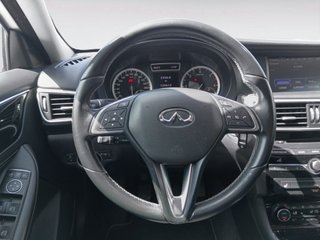 Infiniti Q30 1.5 D Premium 80 kW (109 CV)