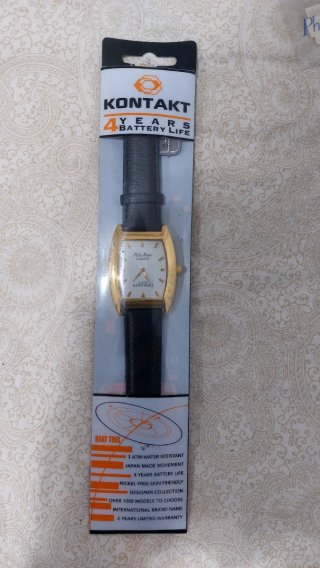Reloj Philip Persio Dorado y Negro