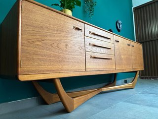 EXCLUSIVO Aparador Británico Beithcraft Años 60