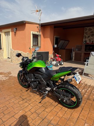 Kawasaki Z750 2008