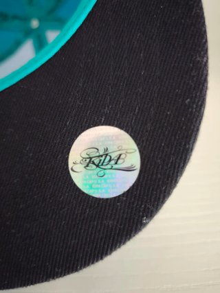 Gorra Snapback NY Turquesa y Negra KIPA