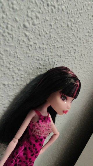 Muñeca Monster High Draculaura hija de vampiro