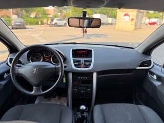 Peugeot 207 2011