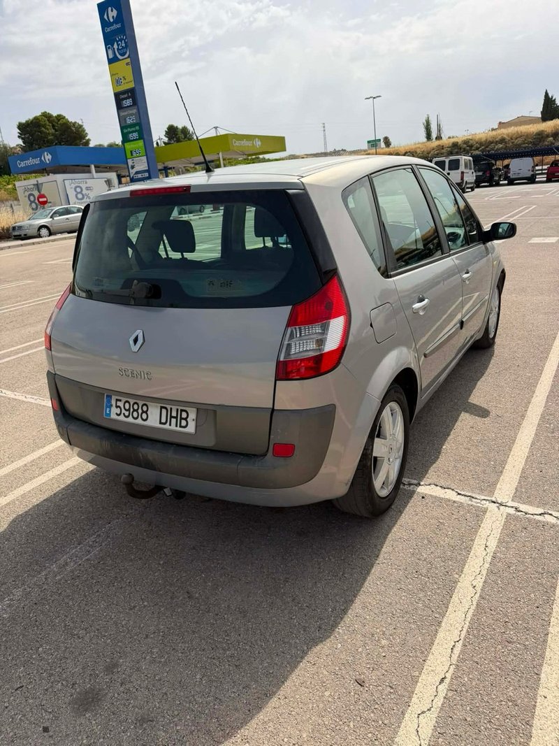 Renault Scenic 2006 - foto 1