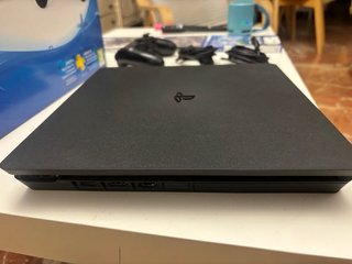 PS4 Slim 500GB Negra Completa