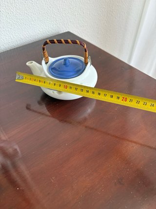 Tetera porcelana Japón Royal Porcelain  asa bambú