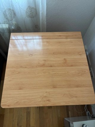 Mesa plegable de madera