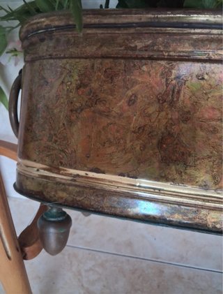 Jardinera Bronce Vintage con Soporte