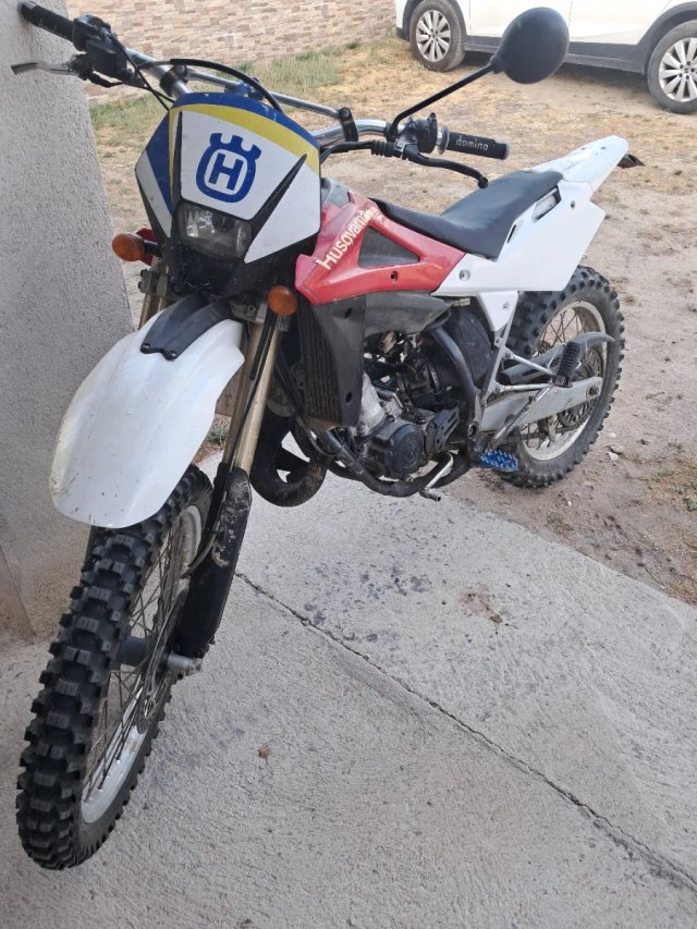 Husqvarna WRE125 Enduro/Motocross