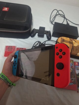 Nintendo Switch + Accesorios