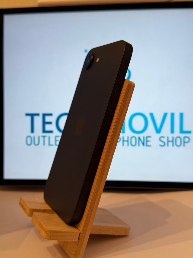 iPhone 16e 128GB Nero