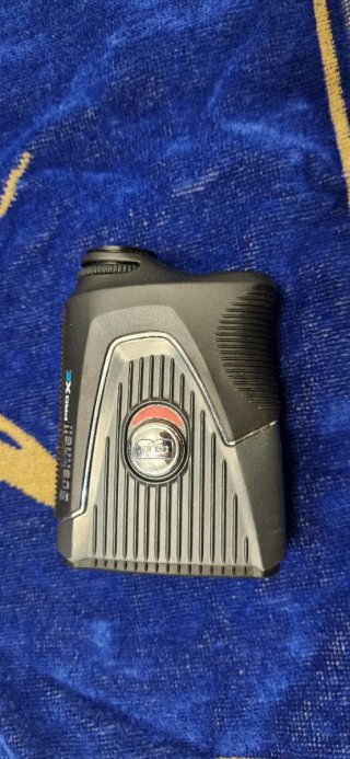 Telémetro Bushnell Pro XE