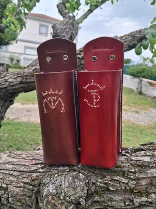 Portavasos de cuero personalizados