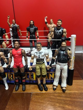 Lotto 9 Action Figures WWE Mattel
