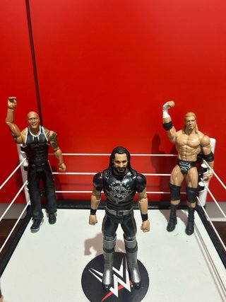Lotto 9 Action Figures WWE Mattel