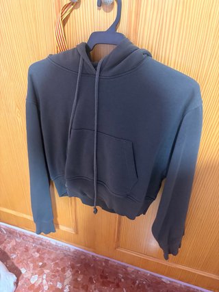 Felpa corta Zara verde