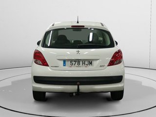 Peugeot 207 1.4 HDI Active FAP 51 kW (70 CV)