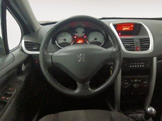 Peugeot 207 1.4 HDI Active FAP 51 kW (70 CV)