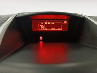 Peugeot 207 1.4 HDI Active FAP 51 kW (70 CV)