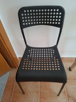 Silla Negra Ikea