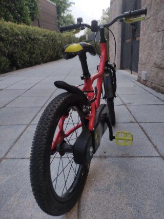 Bicicleta Btwin Racing 16 Roja Aluminio