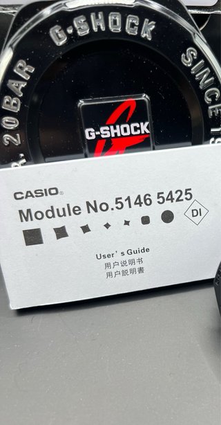 Casio G-SHOCK Negro y Dorado