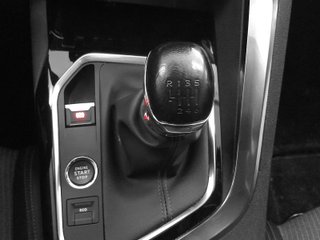 Peugeot 3008 PureTech 130 S&S Allure Pack 96 kW (130 CV)