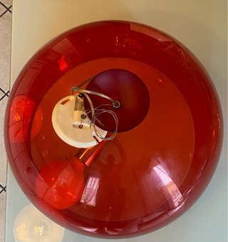 Lampada sospensione Kartell rossa