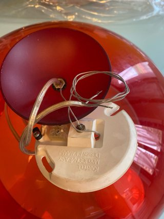 Lampada sospensione Kartell rossa