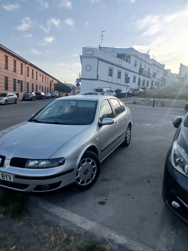 SEAT Toledo 2002 - foto 1