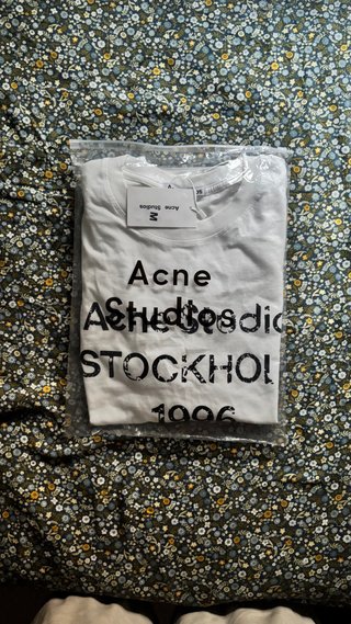 Camiseta Acne Studios Stockholm 1996 Talla M