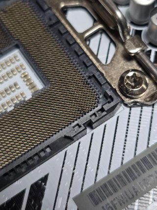 Placa Base ASRock H610M-HDV/M.2+ D5 - PINES DOBLAD