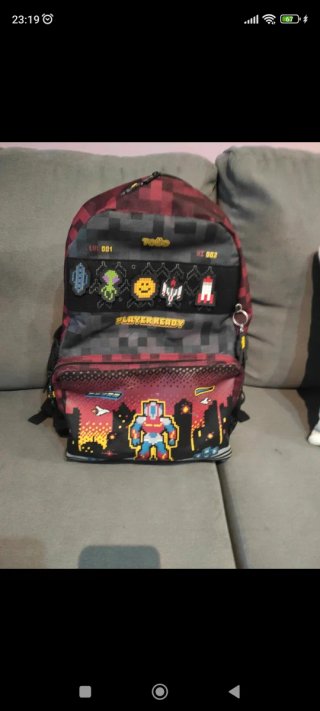 Mochila Totto Infantil Diseño Pixelado