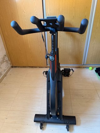 Bicicleta de Spinning Negra BH TOKIO Apenas usada.