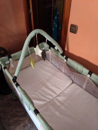 Cuna de viaje para bebé