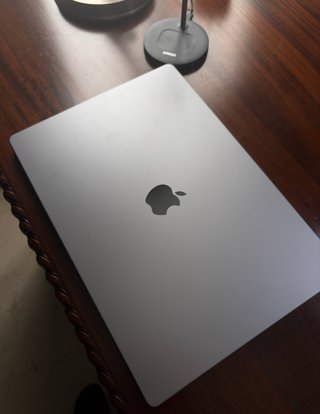 MacBook Pro 16” M1 Max 32GB RAM 1TB SSD