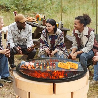 X-Marks Parrilla de Fuego, Parrilla di Cottura Rotonda, Griglia per Barbecue in Acciaio ad Alta Resistenza con Manico e Supporto a X, Utensili da Cucina Portatili per Feste e Riunioni all'Aperto...