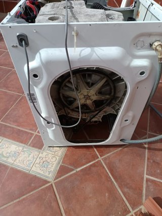 Lavadora para piezas funciona perfectamente.OTSEIN