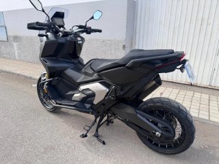 Honda X ADV Negra - Casi Nueva