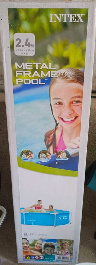 Piscina INTEX Metal Frame 2.44m x 51cm