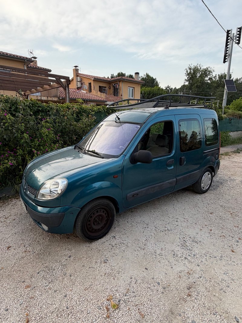 Renault Kangoo 2004 - foto 1