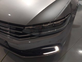 Volkswagen Passat Variant GTE 1.4 TSI e-Power 160 kW (218 CV) DSG